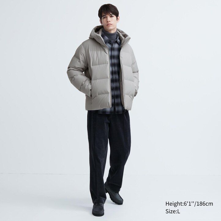 ljusgrå uniqlo sömlösa dunjackor med 3d-snitt för män