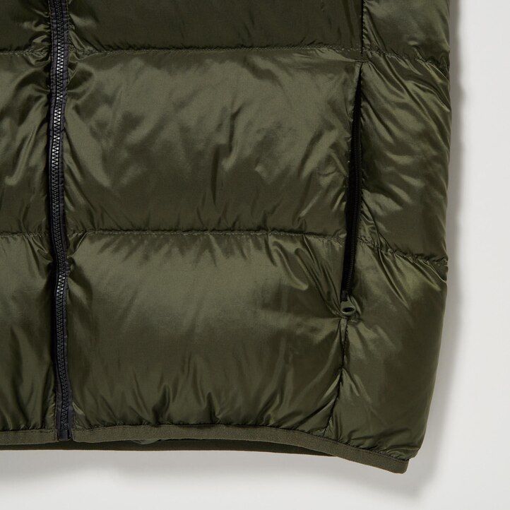 olivgrön uniqlo ultra light dunjacka med färgblock för herr
