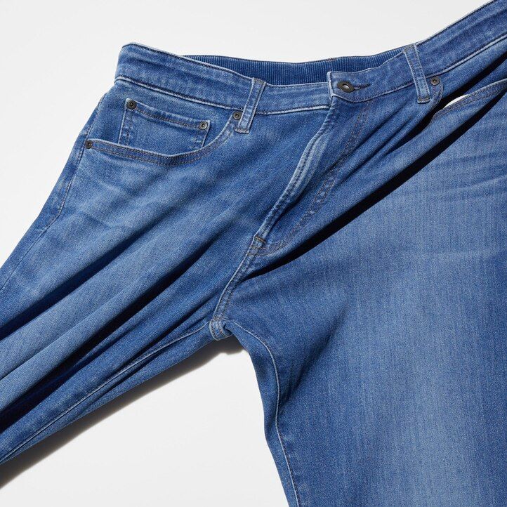 uniqlo ezy ultra stretch herrjeans svarta