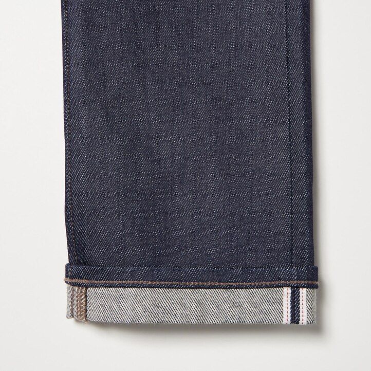 marinblå uniqlo selvedge stretch slim fit herrjeans