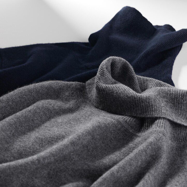 vinröda uniqlo 100 shmere herrtröjor