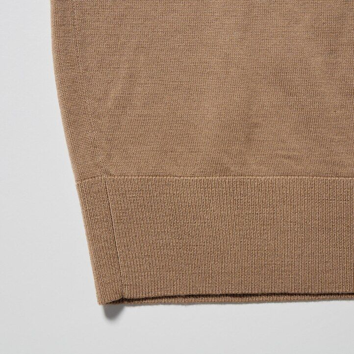 grå uniqlo 100 extra fin merinoullströja med v-ringning för män