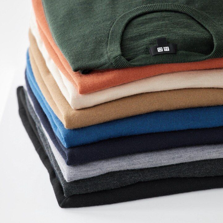 grå uniqlo 100 extra fin merinoullströja med rund hals för män