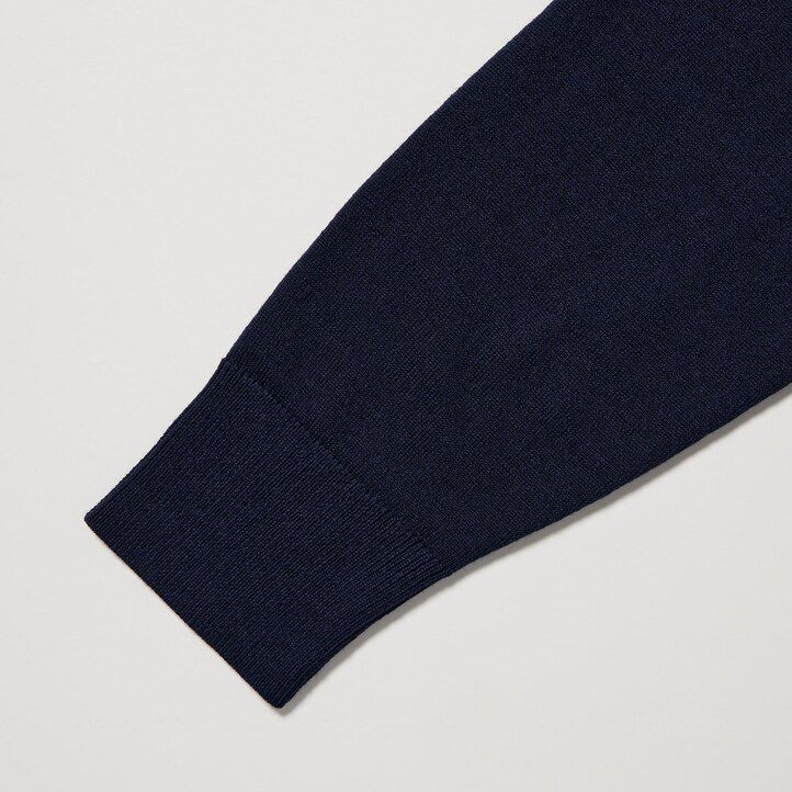 grå uniqlo herrtröjor i 100 extra fin merinoull