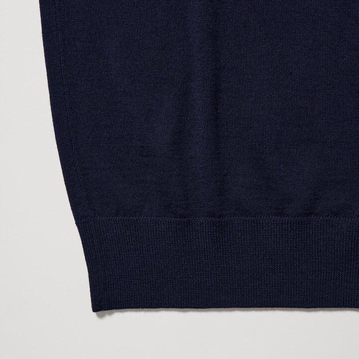 grå uniqlo herrtröjor i 100 extra fin merinoull