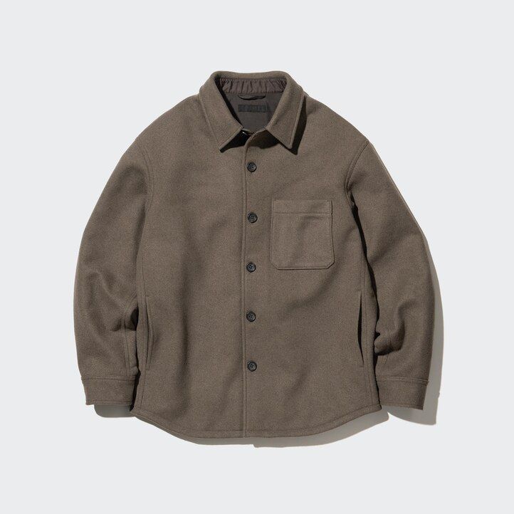 grå uniqlo-överskjorta för män