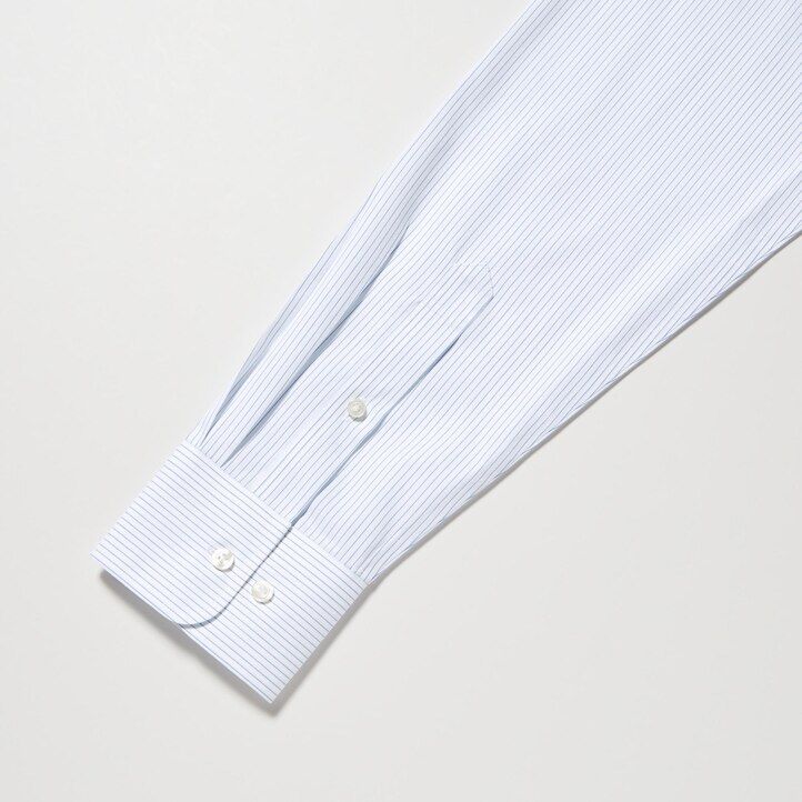 blå uniqlo super non iron slim fit randig herrskjorta med normal krage