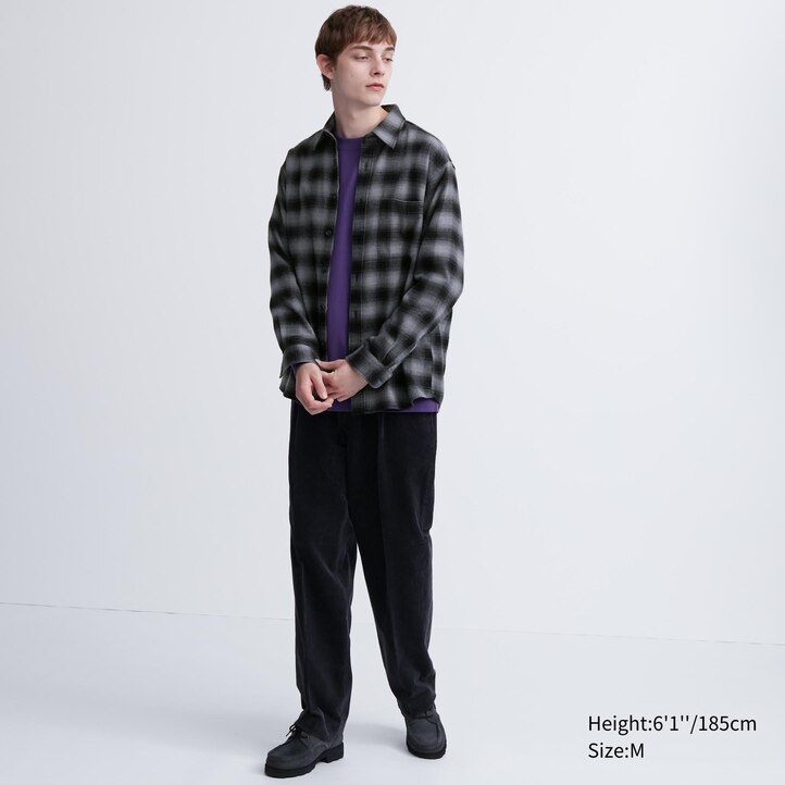 grå uniqlo flanellskjortor med rutmönster och vanlig krage för herr