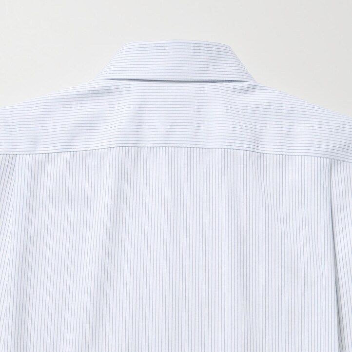 blå uniqlo super non iron regular fit randig herrskjorta med normal krage