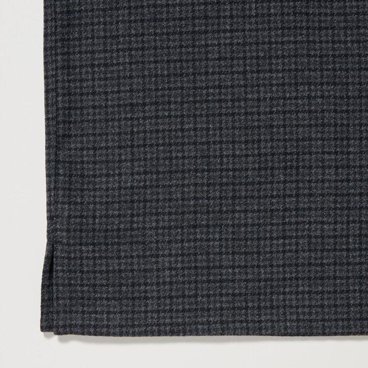 mörkgrå uniqlo herrskjortor i borstad twill med rutiga ärmar