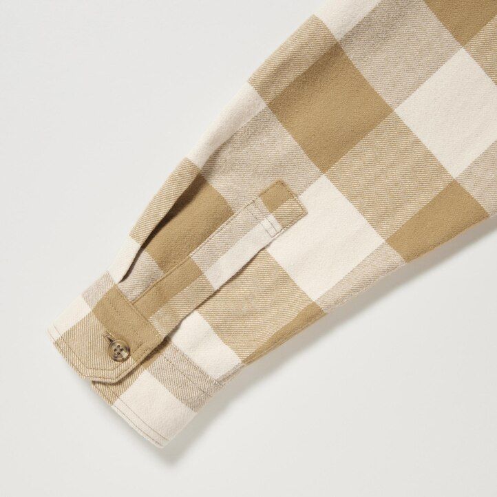 herr uniqlo flanellskjortor i beige rutigt