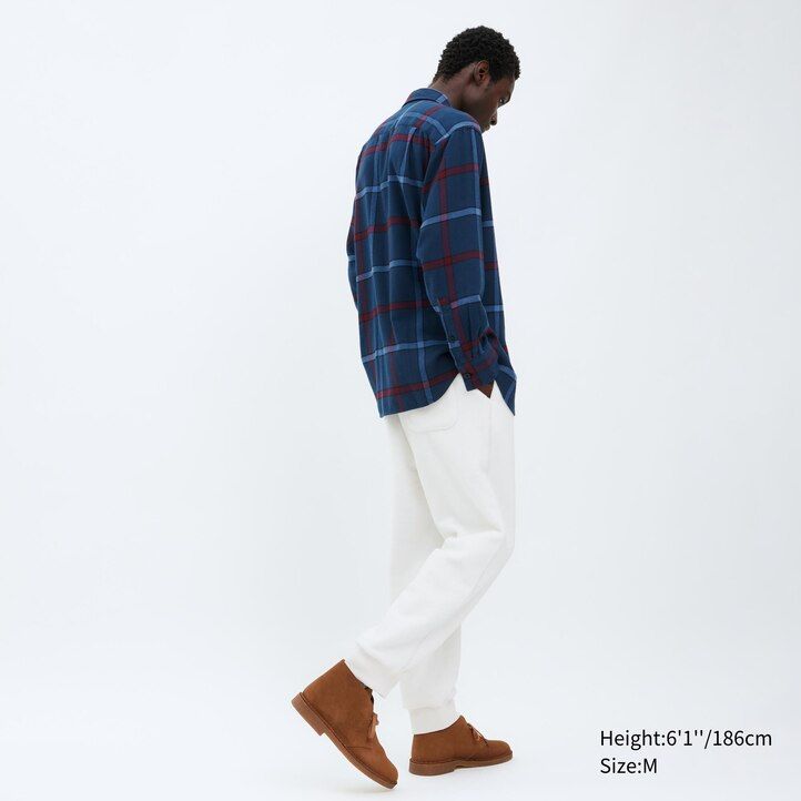 vita uniqlo texturerade jerseybyxor för män