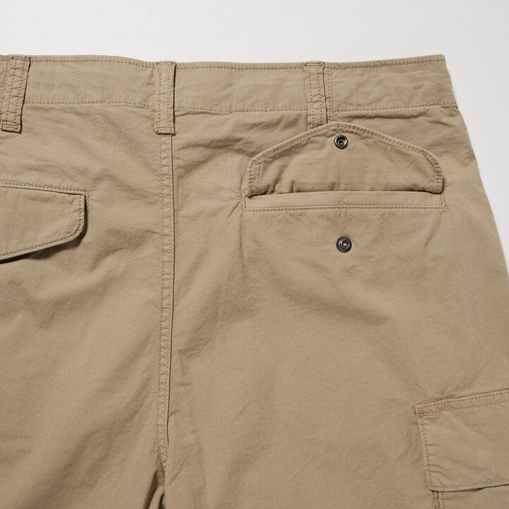uniqlorgos herrbyxor vita