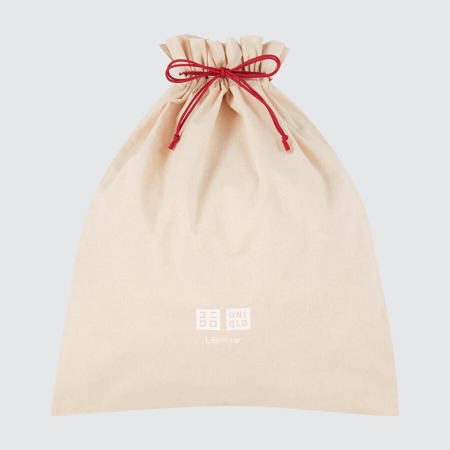 vit uniqlo presentpåse återanvändbar tygkasse damväskor