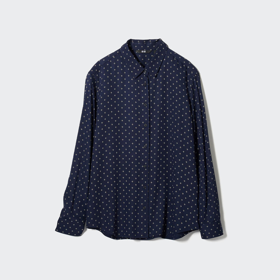 marinblå uniqlo rayon-blus med tryckta ärmar för kvinnor