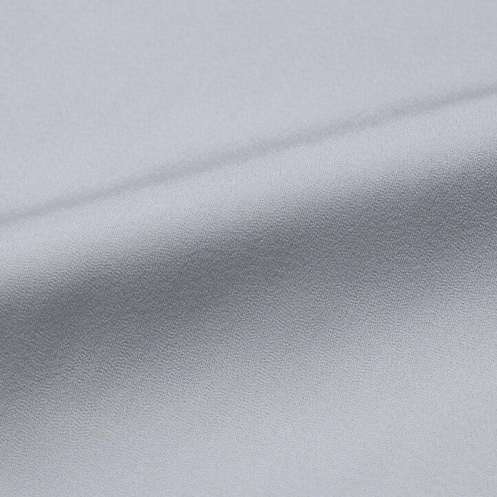 vit uniqlo blus med satinärmar för kvinnor