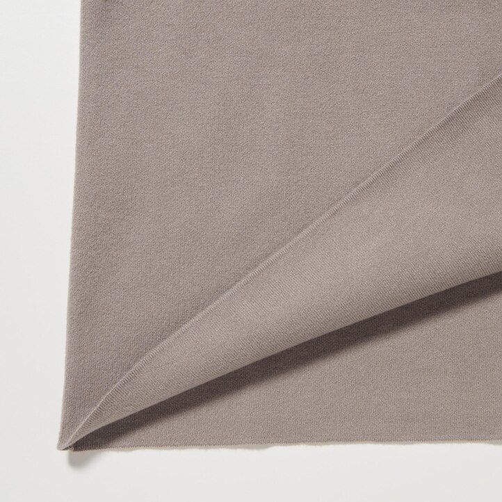 grön uniqlo souffle garnklänning med slät ärm för kvinnor