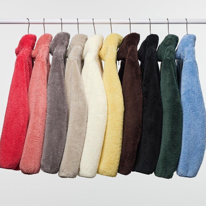 uniqlo fluffy fleece zipless damjackor svarta