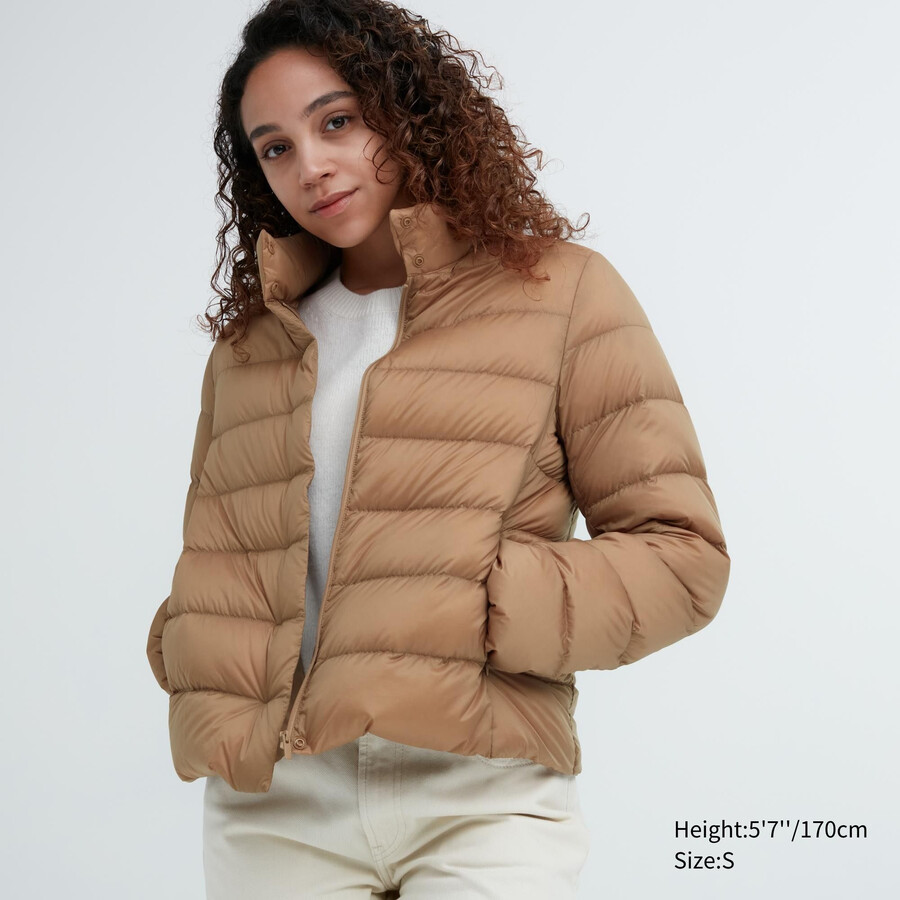 uniqlo ultra light down jackor dam beige
