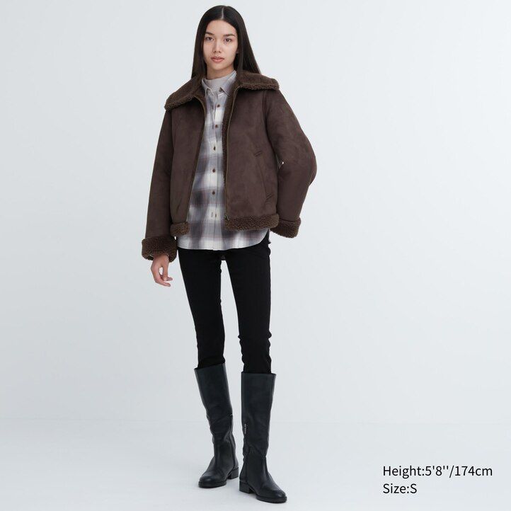 beige uniqlo pilefodrade damjackor
