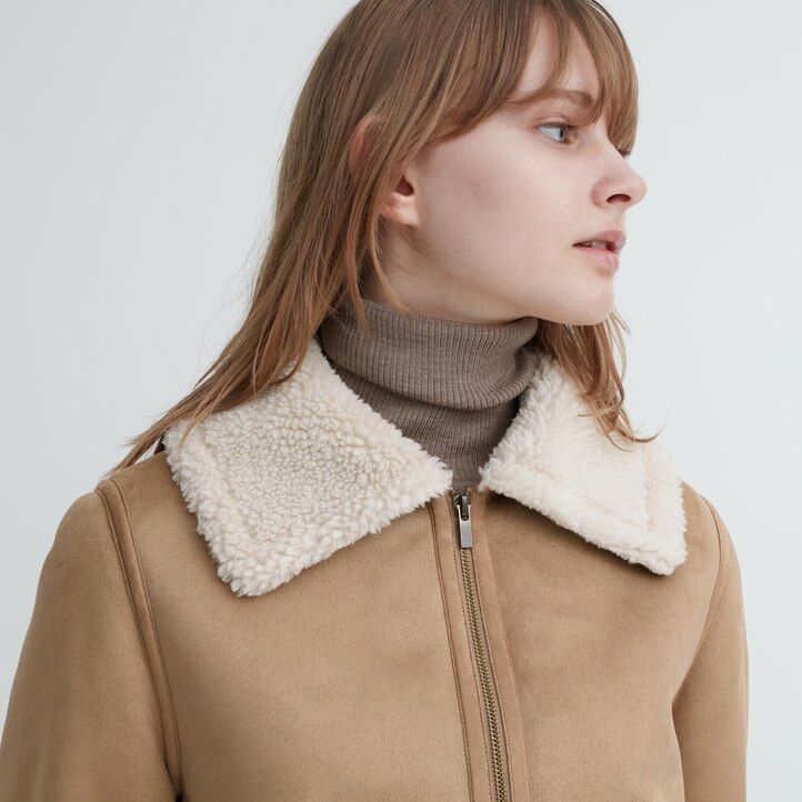 beige uniqlo pilefodrade damjackor