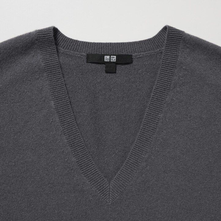 rosa uniqlo 100 shmere v-ringad damtröja