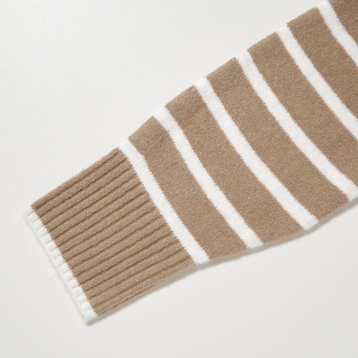 uniqlo souffle garn randiga höghalsade tröjor beige dam