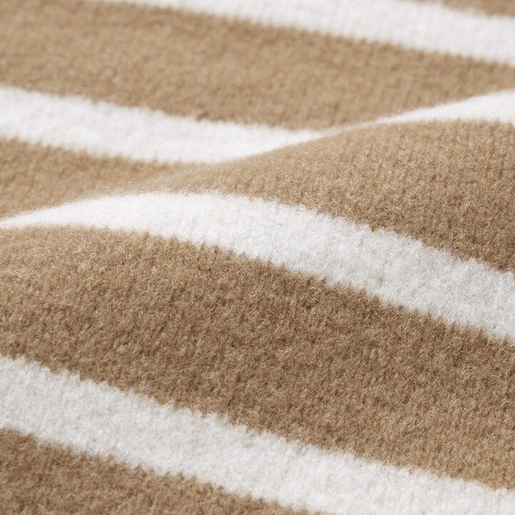 uniqlo souffle garn randiga höghalsade tröjor beige dam