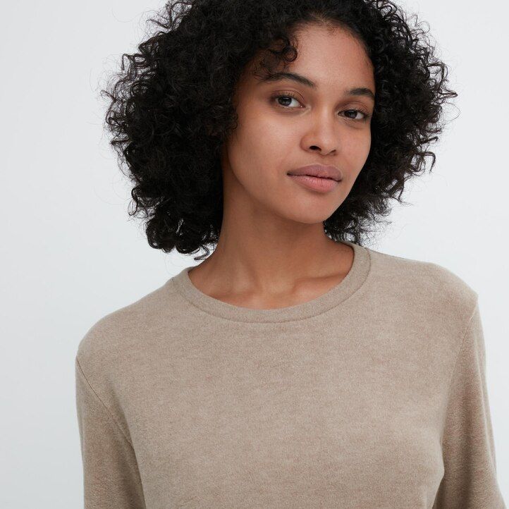 gröna uniqlo heattech fleece rundringad termo-t-shirts för dam