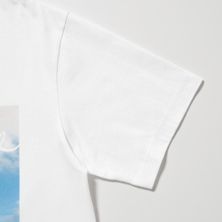 dam uniqlo peace for all graphic cristina de middel t-shirts vita