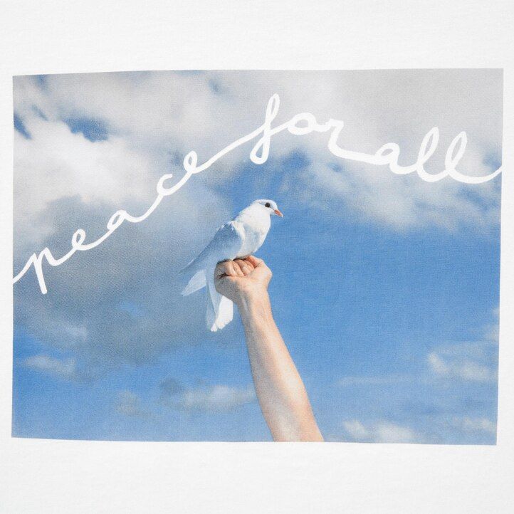 dam uniqlo peace for all graphic cristina de middel t-shirts vita