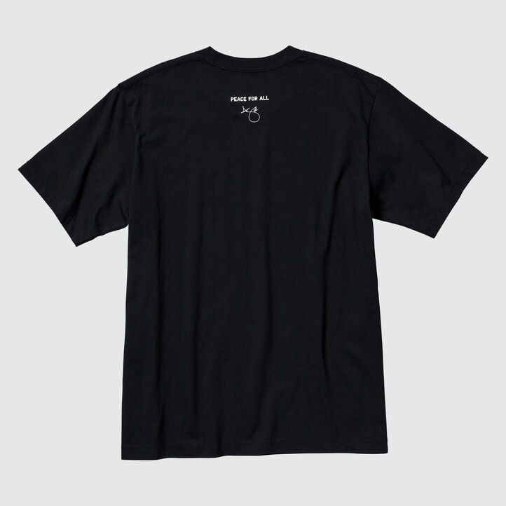 svarta uniqlo peace for all graphic adam scott damtröjor