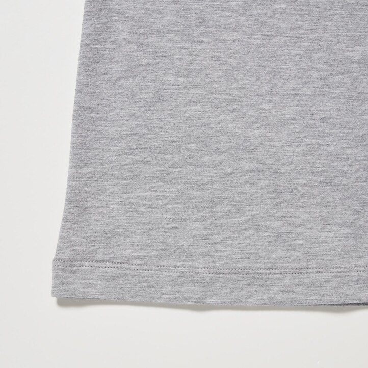 mörkgröna uniqlo heattech extra varma bomulls-t-shirts med rund hals och Ärmar för dam