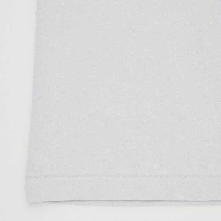 ljusgröna uniqlo 100 supima bomulls-t-shirts med v-ringning för kvinnor
