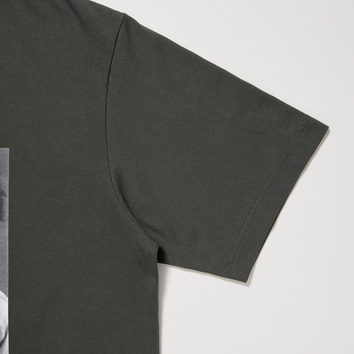 uniqlo peace for all graphic jean michel basquiat och christopher makos dam t-shirts mörkgrå