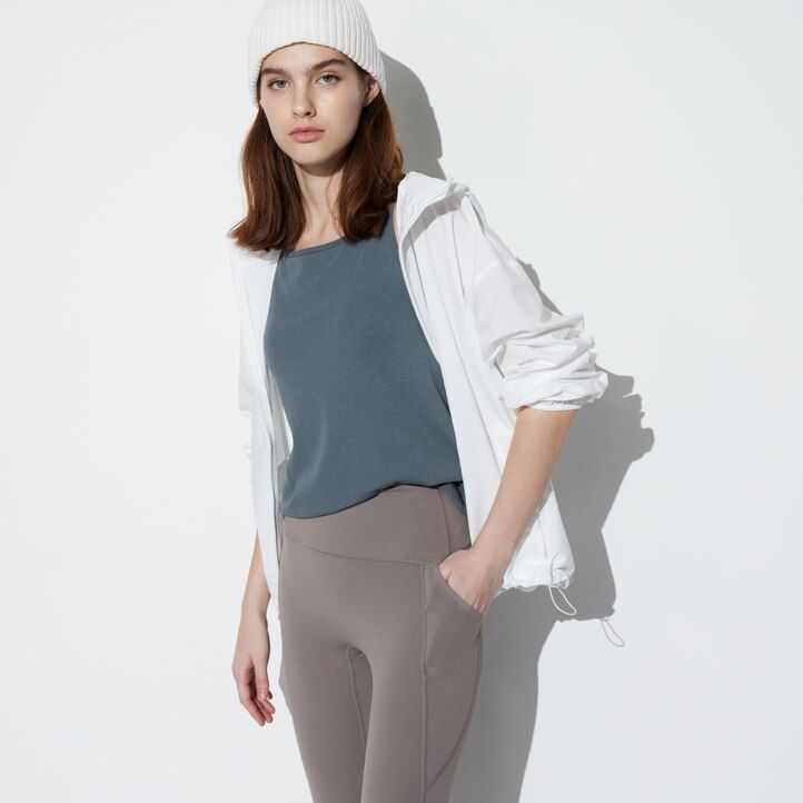 svarta uniqlo airism ultra soft-toppar med fickor för kvinnor